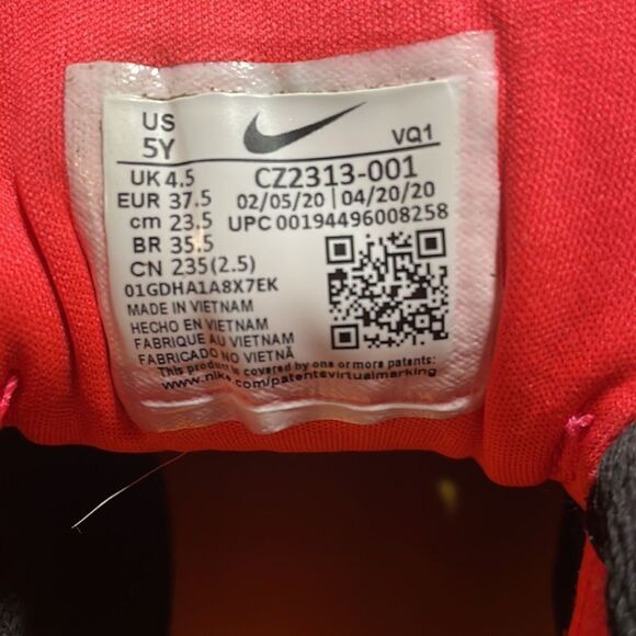 NIKE Star Runner Russell Wilson size US 5Y Big Kids Running Shoe - Picture 7 of 7